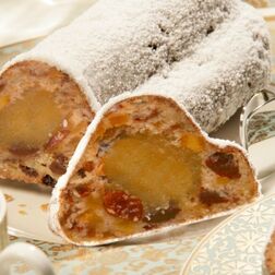 Marzipanstollen